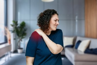 Douleur épaule droite et bras